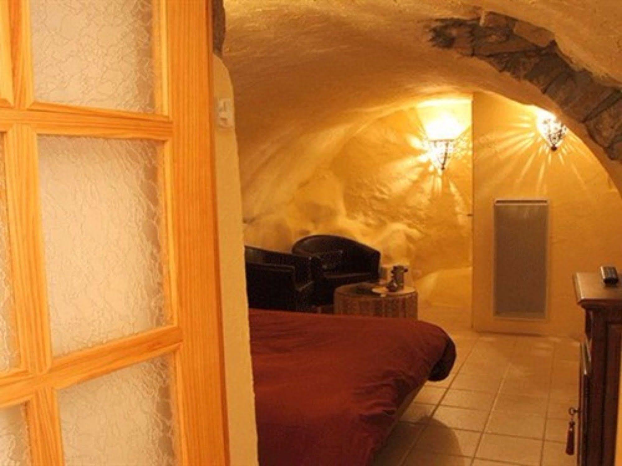 L'Evidence Panzió Prades Kültér fotó